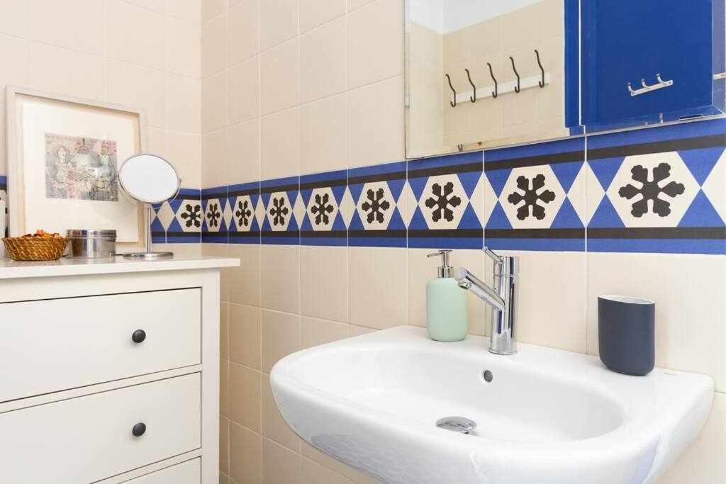 Cal Mateu 11 Huespedes Sagrada Familia Appartement Barcelona Buitenkant foto